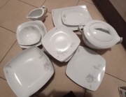 Serwis obiadowy porcelana na 12 osób ćmielów nowy 