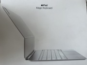 Apple Magic Keyboard iPad Pro 13 cali