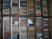 Debowe regaly na ksiazki