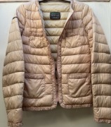 Puchowa lekka pudrowy róż kurtka Benetton r.XS