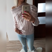 Sweter odkryte ramie, bufka rozmiar S
