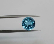 Topaz Swiss Blue 6 mm kamień naturalny 