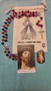 Różaniec z Jezusem Miłosiernym+obrazek+woreczek+2 szt. zawieszki