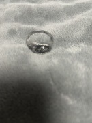 Pierścionek z motorem