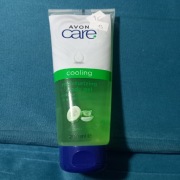 Avon Care Cooling żel do ciała z aloesem i ekstraktem z ogórka