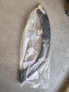 Cyrkiel listwa błotnika prawy tył Dacia  Duster II 8201713085 Nowa 