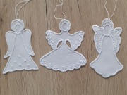 OZDOBY ŚWIĄTECZNE WYKONANE HAFTEM 3 szt (5)