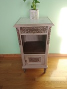 Szafka nocna z kamiennym blatem 