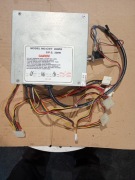 Zasilacz AT z włącznikiem 200 Watt sprawny