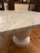 Stolik kawowy, marmur Carrara 