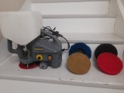 Karcher Bd 17/5 C Profesjonal Szorowarka 