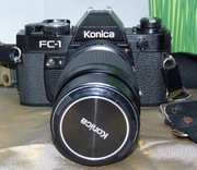 Konica FC-1 + Konica Zoom Hexanon AR 70–150mm f/4 – uszkodzony