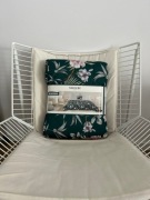 Kwiecista narzuta Smukee 200x220 cm ciemnozielona  