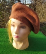 Piękny stylowy beret Fezko czeskiej firmy TONAK r. 56-58 100% wełna 2