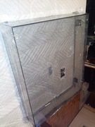 Pokrywa + zawiasy do gramofonu.