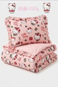 Pościel świąteczna z falbankami Hello Kitty 140x200 50x60
