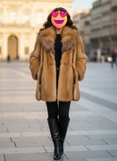 Eleganckie, klasyczne futro