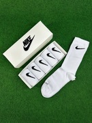 Nike Wysokie Długie  Białe Skarpety Boks 35-38 (5 par) 