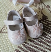 Buciki Mayoral dla dziewczynki r. 16 idealne na chrzest i inne okazje