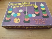 Piramidka gra w kolory