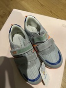 Adidasy buty sportowe skórzana wkładka 
