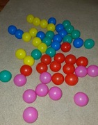 Plastikowe piłeczki do suchego basenu 