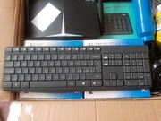 Klawiatura bezprzewodowa Logitech MK235
