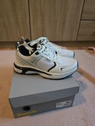 Nowe buty dla dziewczynki