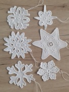 OZDOBY ŚWIĄTECZNE WYKONANE HAFTEM 6 szt (2)