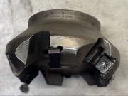 Głowica frezarska z płytkami kwadratowymi fi 63