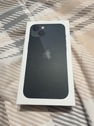 Pudeło z fakturą i paragonem za IPhone 13
