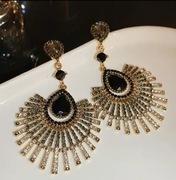 Długie kolczyki na sztyft wachlarze retro vintage