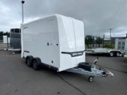 Wynajem przyczep towarowych