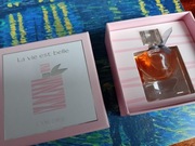 Miniaturka wody perfumowanej Lancome - La vie est belle