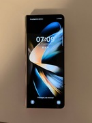 Samsung Galaxy Z Fold 4