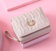 Nowy portfel damski. Ecrui