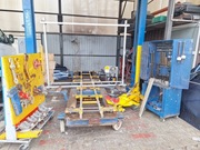 Caroliner - Rama blacharska płyta blacharska z podnosnikiem