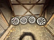 Oryginalne koła Tesla M3 zima 19"