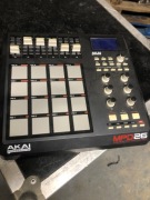 AKAI mpd26 drumpad
