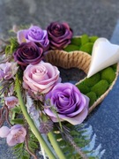 Stroik  na grób cmentarz pomnik wiązanka sztuczne kwiaty stroik serce róże 