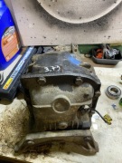 Obudowa dyfra BMW E34 typ 188