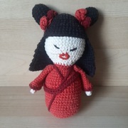 Szydełkowana lalka Kokeshi 16cm