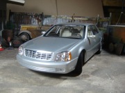 Cadillac DeVille 2000 Maisto bez pudła 1:18
