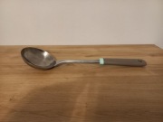 Chochla do zupy ze stali nierdzewnej.