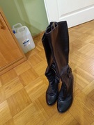 Buty damskie kozaki w kolorze czarnym 