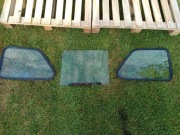 Szyba przednia szyby boczne Fiat 126p Maluch 