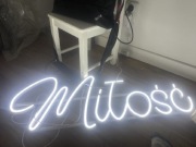 Napisy neony świetlne na sprzedaż 
