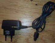 ZAILACZ SIECIOWY SONY ERICSSON 5-10V 600mA 7,8x6mm 2piny używany