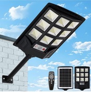 Lampa solarna do użytku na zewnątrz z pilotem 6500 K