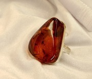 Pierścionek - Srebro i Bursztyn